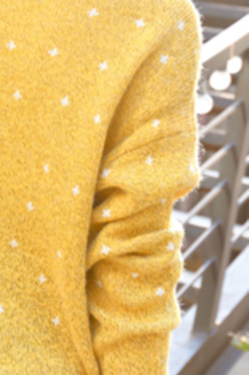 Frosted Carol – Winter Snowflake Sweater by The Nevermore